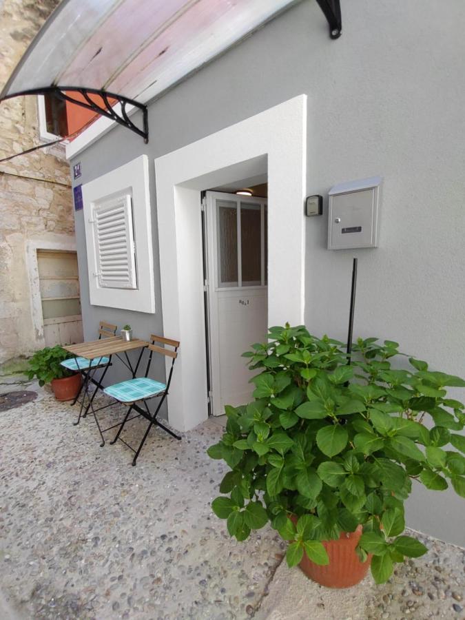 Studio Apartman & Rooms No1 Zadar Eksteriør bilde